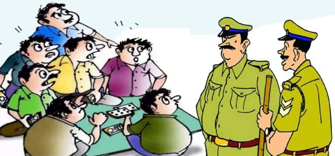 उमरखेड शहराच्या जवळ बेलखेड पांधण रस्ता येथील अवैध खुलेआम सुरू असलेल्या जुगार अड्ड्यावर सर्वात मोठी धाड