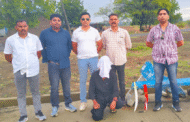 ढाणकी ते सावळेश्वर रोड आदर्श नगर ले आउट परिसरात तलवार व खंजीर बाळगून असलेला इसमावर स्थानिक गुन्हे शाखा यवतमाळ यांची कारवाई