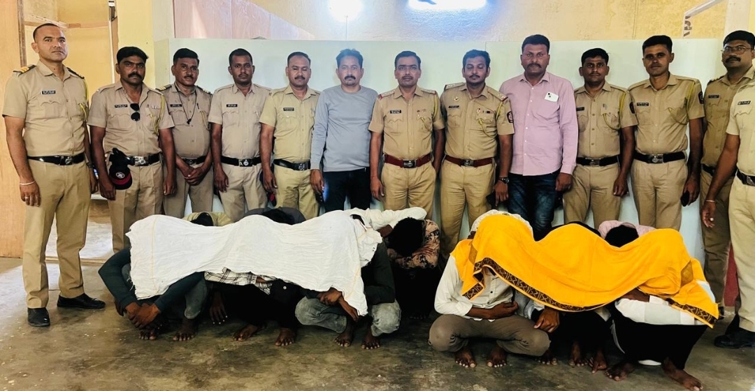 इन्स्टाग्राम स्टेटसवरून वाद; वाढदिवसाच्या पार्टीत तरुणावर जीवघेणा चाकू हल्ला, ३ जण गंभीर जखमी
