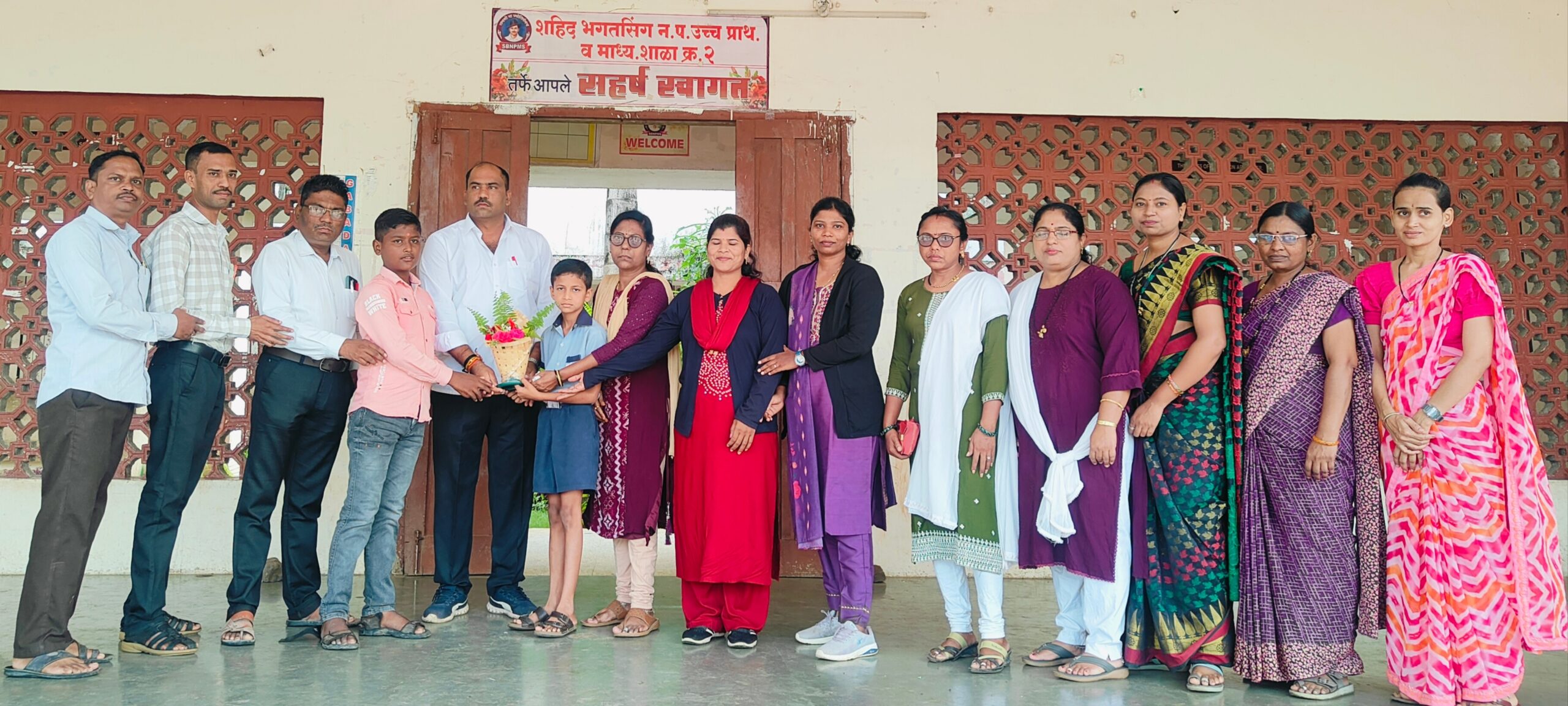 शहीद भगतसिंग नगर परिषद उच्च प्राथमिक व माध्यमिक शाळा क्र. २, उमरखेड येथील विद्यार्थ्यांचे शिष्यवृत्ती परीक्षेत घवघवीत यश