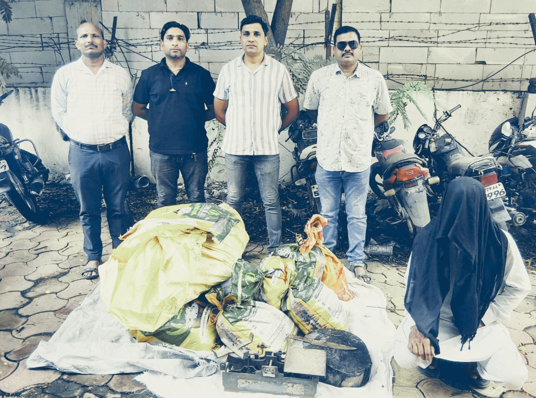 ताजपुरा येथे शासनाने प्रतिबंधीत केलेले एकूण 244 किलो 93 ग्रॅम गोवंश मास व इतर साहीत्य असा एकूण 75,079/- रुचा मुददेमाल जप्त; स्थानिक गुन्हे शाखा यवतमाळ यांची कारवाई
